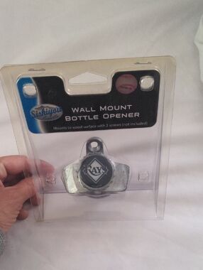 Siskiyou Sports Tampa Bay Rays Baseball Wall Mount Bottle Opener NWT